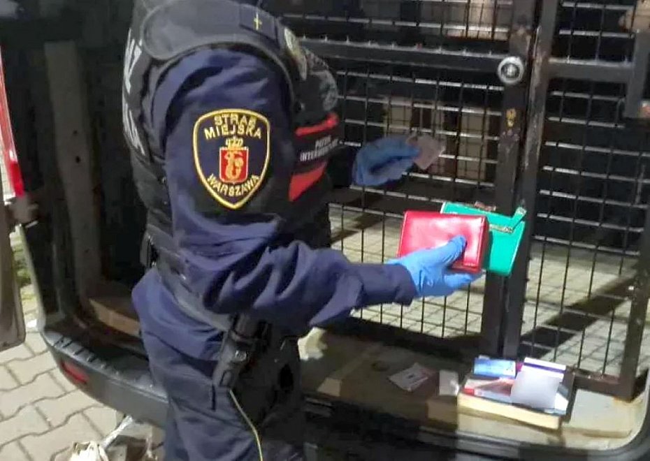 Pijany pasaer tramwaju zatrzymany dziki interwencji stranikw miejskich